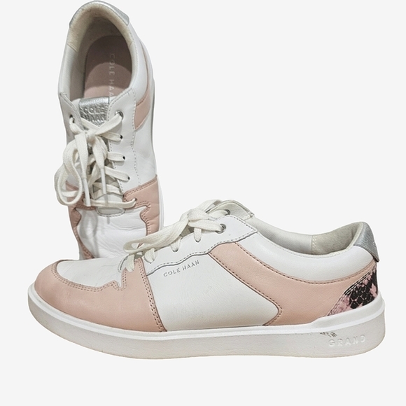 Cole Haan Grand Crosscourt Sneakers in Peach Whip Leather Size 6.5 Women's - Picture 2 of 9